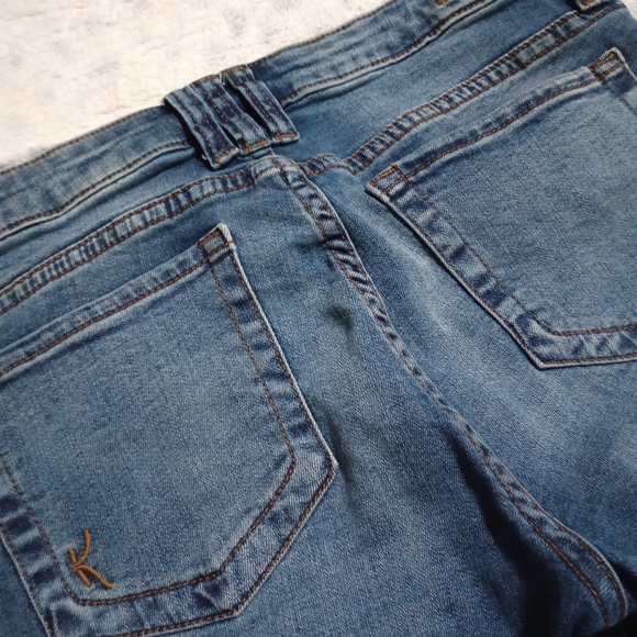 Kut From The Kloth Catherine Boyfriend Mid-Rise Jeans Ladies 6 Current Style - Picture 9 of 12